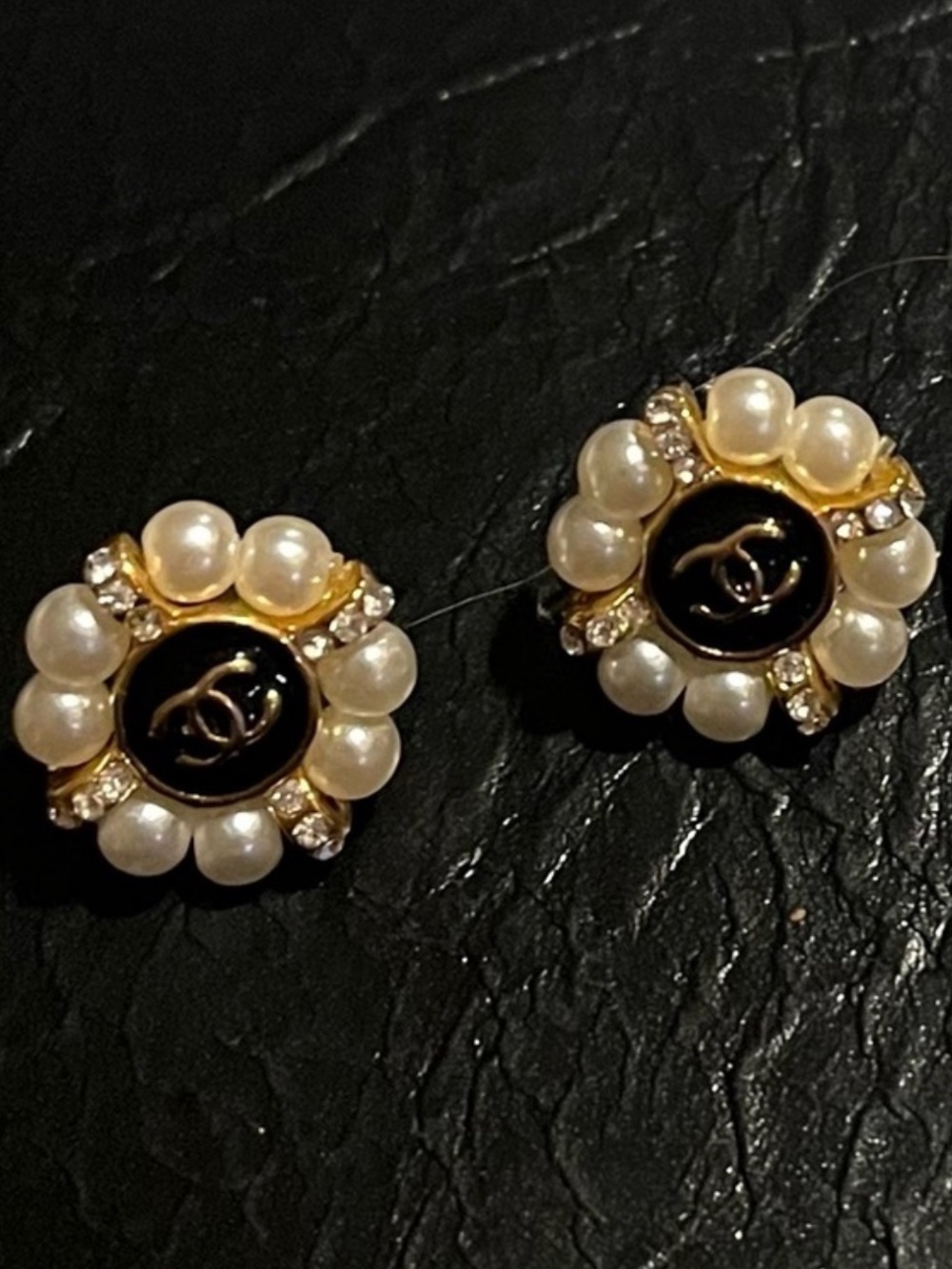 Cluster Earrings - Gold & Black with CC logo